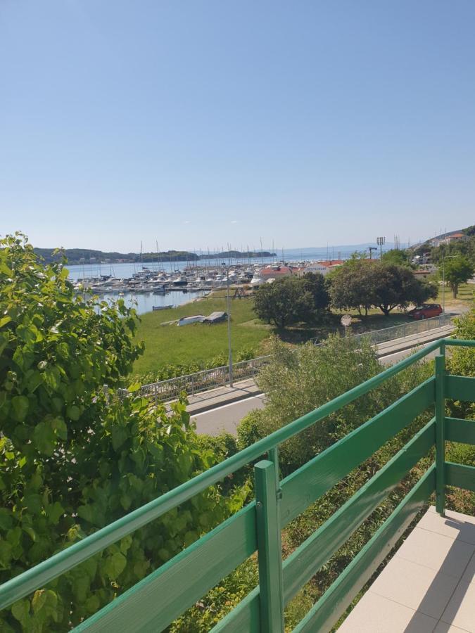 Apartmani Mira Supetarska Draga Buitenkant foto