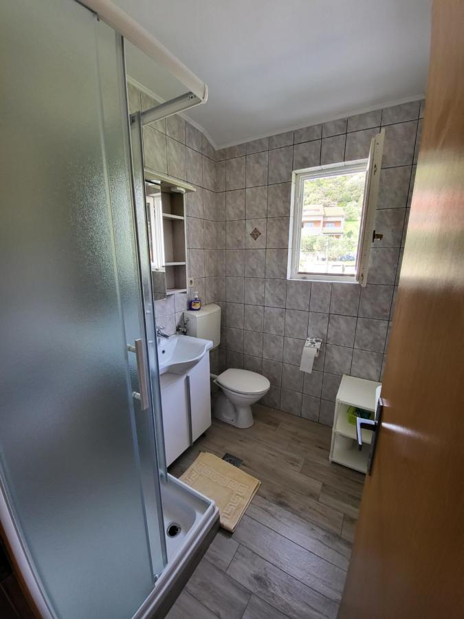 Apartmani Mira Supetarska Draga Buitenkant foto