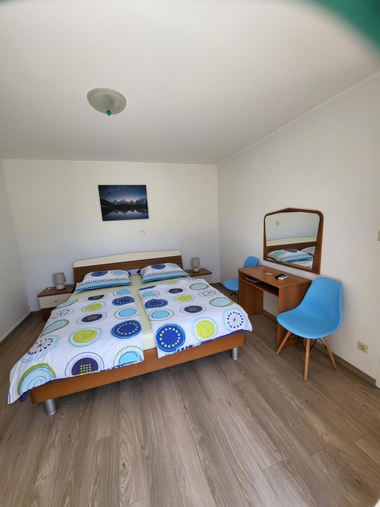 Apartmani Mira Supetarska Draga Kamer foto