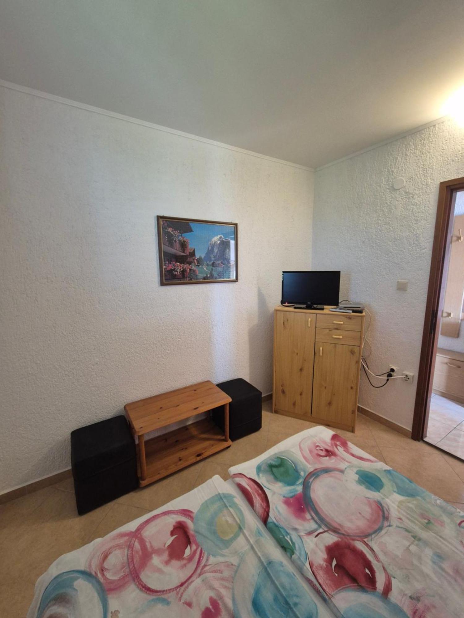 Apartmani Mira Supetarska Draga Buitenkant foto