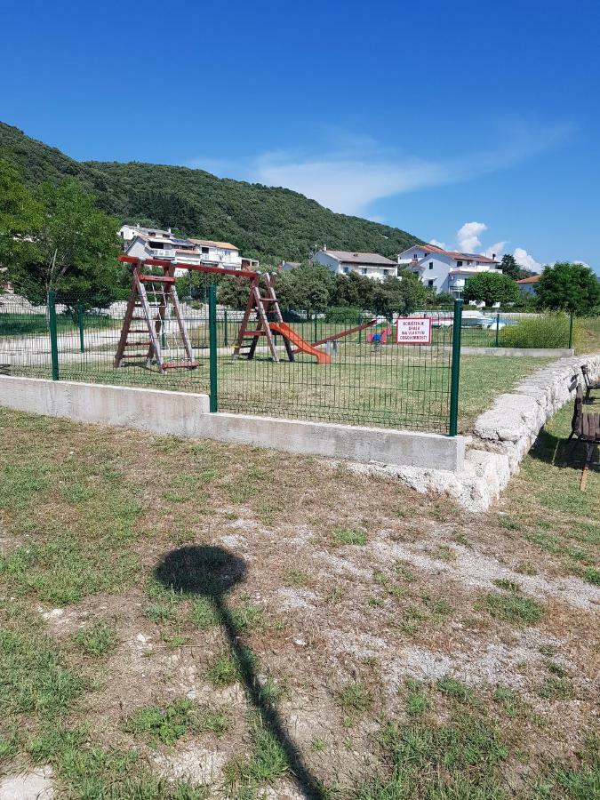 Apartmani Mira Supetarska Draga Buitenkant foto
